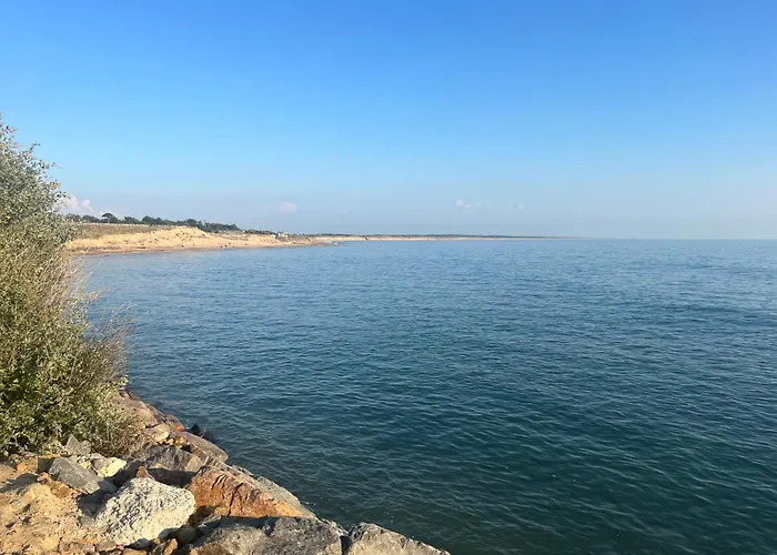 Dom wakacyjny Sables Des Dunes, Jolie Maison Neuve Confort, Famille Ou Entre Amis, 500 M